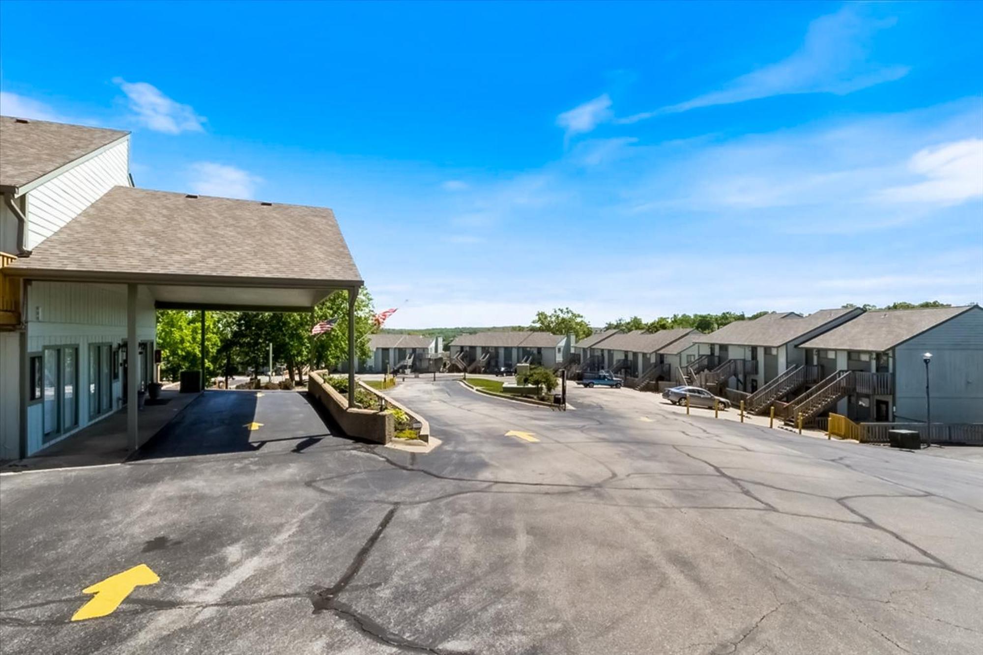 Full Moon Condo Lake Ozark Exterior photo